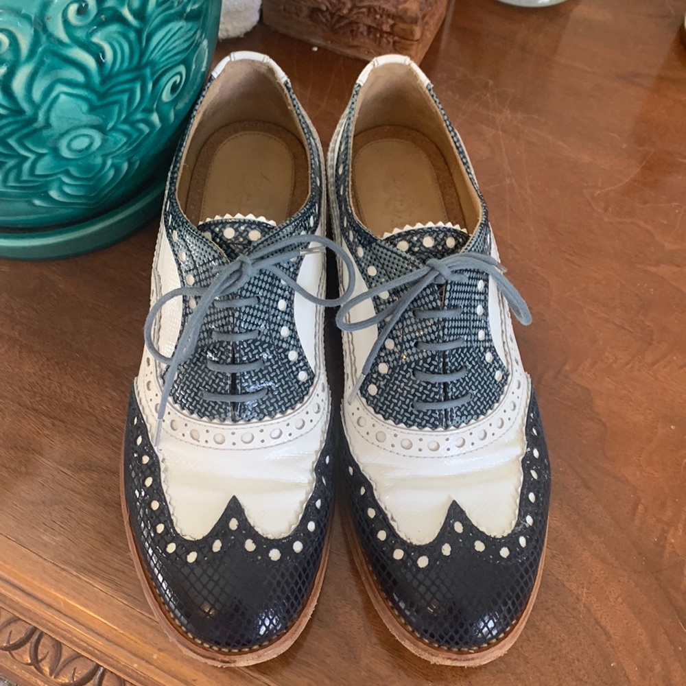 Angela Scott Mr. Doubt Oxfords. Dark Navy/grey. 9.5.